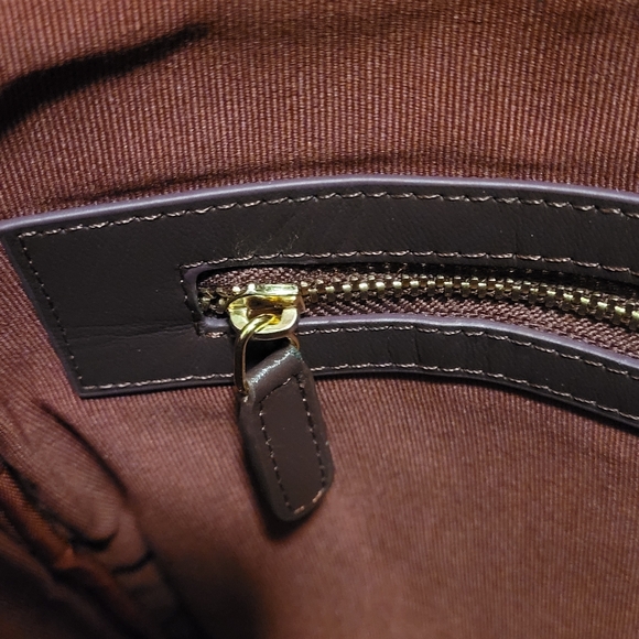 Pouch - Picture 9 of 10